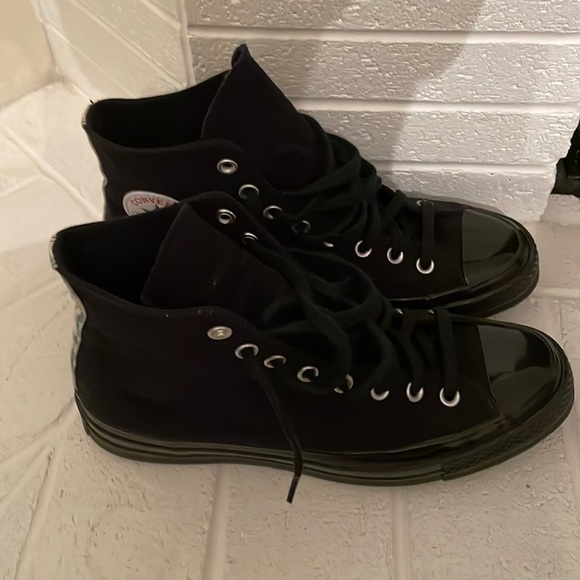 Custom Converse High Tops Men Size 8